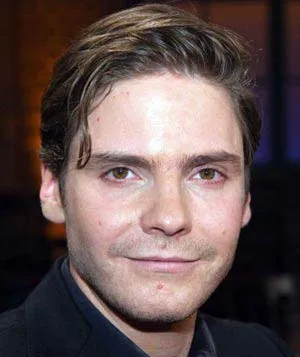 Даниэль Брюль (Daniel Brühl)