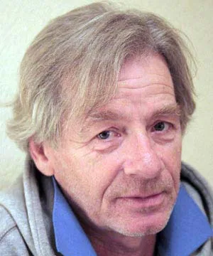 Александр Вдовин