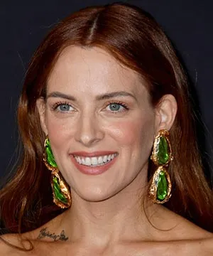Райли Кио (Riley Keough)
