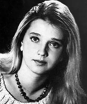 Елена Антонова