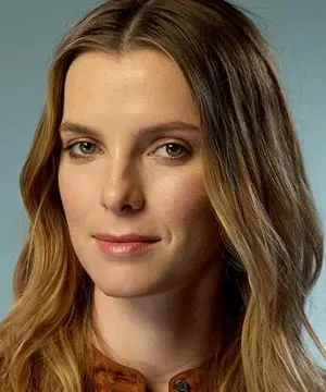 Бетти Гилпин (Betty Gilpin)
