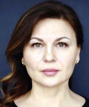 Лана Долева