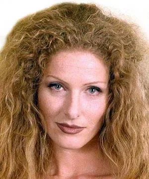 Домициана Джордано (Domiziana Giordano)