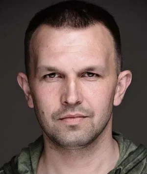 Сергей Интяков