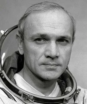 Владимир Джанибеков