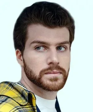 Лео Канделаки