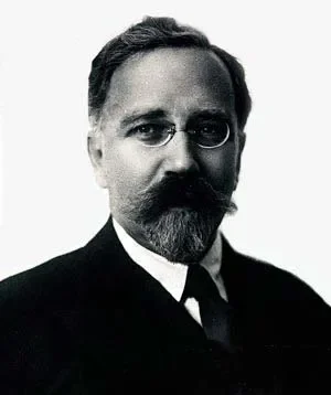 Лев Каменев